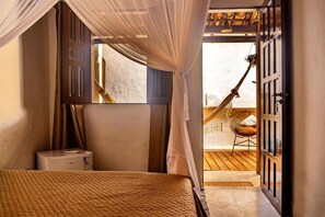 Free WiFi, bed sheets - La hospedaria (Porto Seguro)