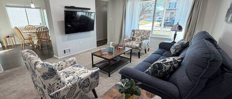 Televisor intel·ligent i llibres