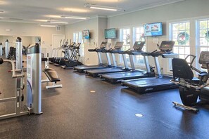 Fitness facility - Coastal Golf Course Condo – 15 Minutes to the Beach! Escape to Calabash, North Carolina (Calabash)