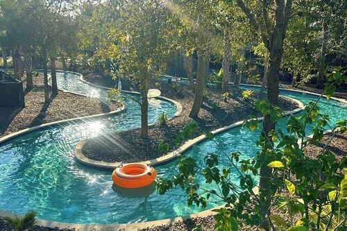 Family-Friendly Villa near Disney! Private Pool & Spa • Gated Solterra Resort