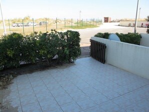 Property grounds - Studio Héliopolis AB12 + Garage - 6 people (AGDE)