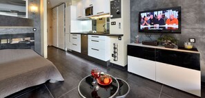Fridge, microwave, dishwasher, cookware/dishes/utensils - NEST - Studio Héliopolis AB331 - Luxury - 2 people (AGDE)