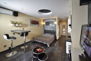 1 bedroom - NEST - Studio Héliopolis AB331 - Luxury - 2 people (AGDE)