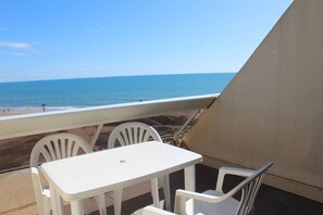 Outdoor dining - Studio Héliopolis AB406 - 2 people (AGDE)
