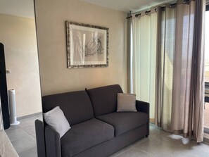 TV - Studio Héliopolis AB414 - 2 people (AGDE)
