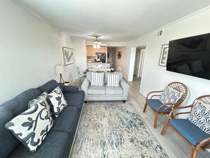 Smart TV - Myrtle Beach Pelican's Watch Shore Drive Condo (Myrtle Beach)