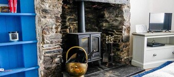 The Summer House, Talsarnau