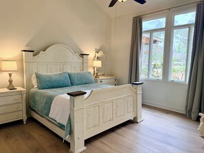 5 habitaciones, tabla de planchar con plancha, wifi y ropa de cama 