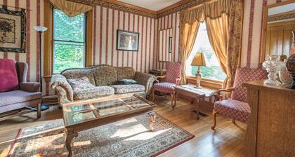 Cozy River View Home • Fireplace • Large Dining & Walkable Location