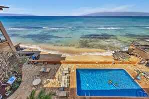 Pool - SUMMER SALE! Direct Oceanfront 2BR with Superb Views  - Nohonani 401 (Lahaina)