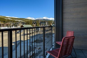 Property grounds - Downtown WP Loft 215 I Private Hot Tub I Great Views I Discounted Attractions (Winter Park)