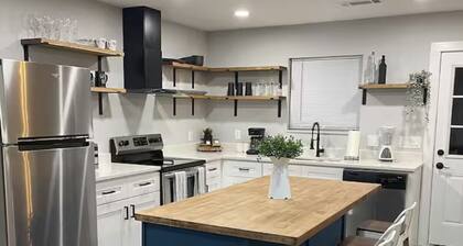 House close to Stone Mountain