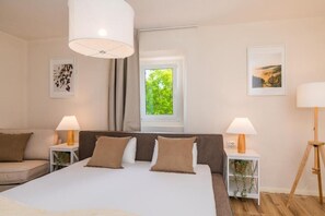 5 bedrooms, Internet - Villa Ljuba Vi with heated pool (Kvarner - Županje) (Županje)