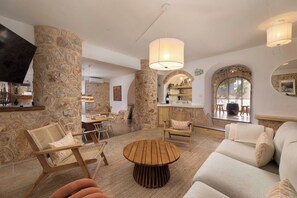 TV - Villa Ljuba Vi with heated pool (Kvarner - Županje) (Županje)