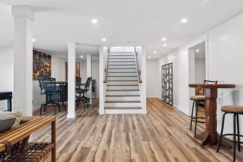 House (5 Bedrooms) | Interior