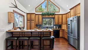 Nhà (4 Bedrooms) | Nội thất