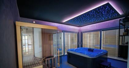 Relaxation with pool and wellness in nature below Mount Ivančica