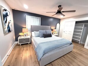 4 chambres, fer et planche à repasser, Wi-Fi, draps fournis