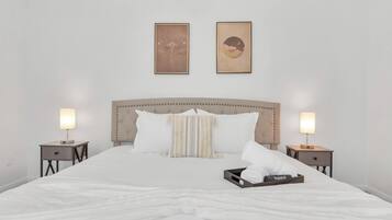 2 chambres, fer et planche Ă repasser, Wi-Fi, draps fournis