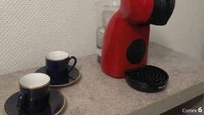 Coffee and/or coffee maker - Magnifique Studio - Centre ville - Pèlerins (Le Puy-en-Velay)