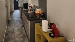Private kitchen - Magnifique Studio - Centre ville - Pèlerins (Le Puy-en-Velay)