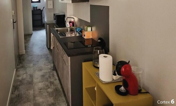 Private kitchen - Magnifique Studio - Centre ville - Pèlerins (Le Puy-en-Velay)