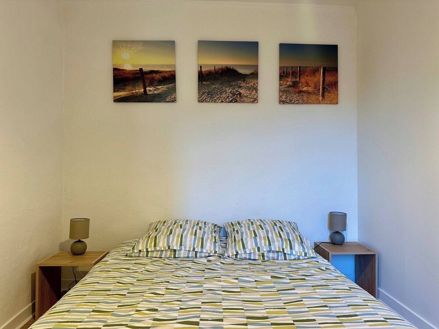 アイロン / アイロン台、WiFi、ベッドシーツ