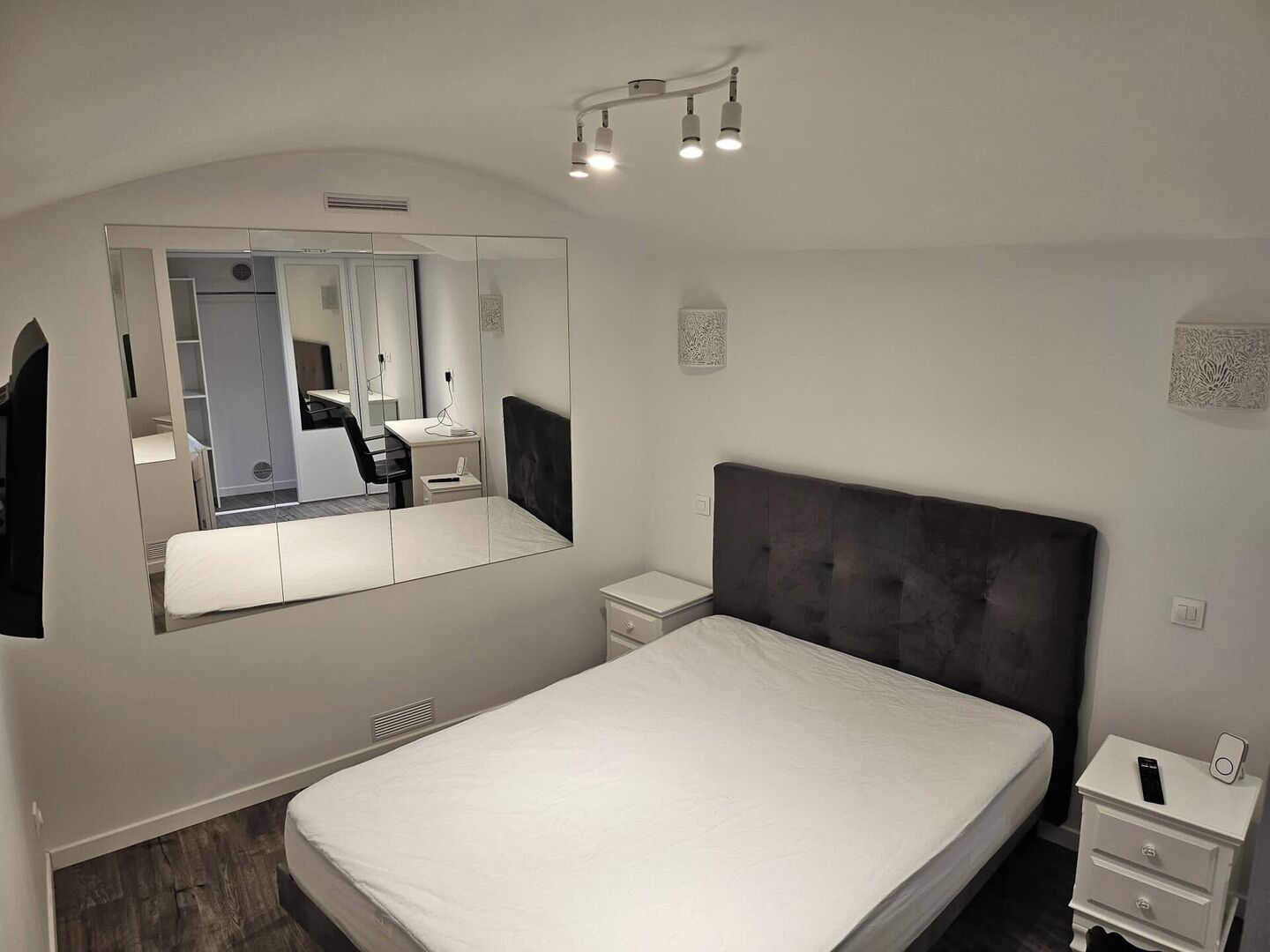 1 habitación, wifi y ropa de cama 