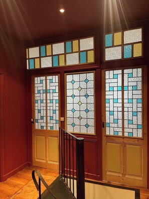 Interior - Le charme du Puy dans une ancienne verrerie (Le Puy)