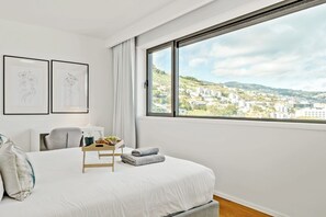 2 chambres, bureau, fer et planche à repasser, Wi-Fi gratuit