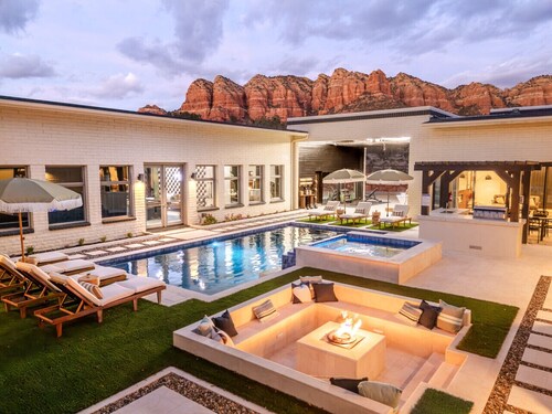 Sierra Roja| Heated Pool, Spa, Gym, Sauna, Theater