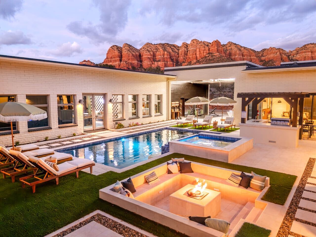 Outdoor pool, a heated pool