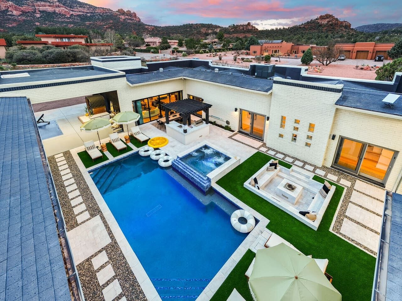 Outdoor pool, a heated pool