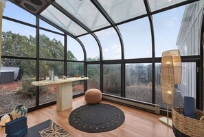 Interior - Walkable, family-friendly home w/ hot tub (Sedona)