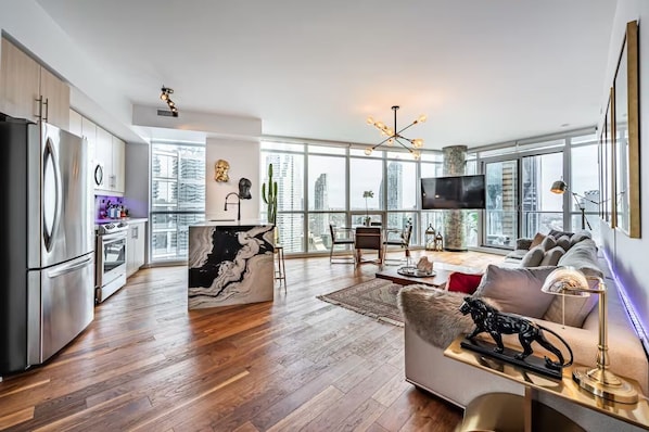 Oklassificerad bild, 1 av 19, knapp