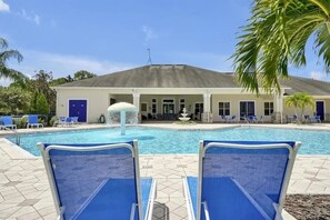 Unclassified image, 2 of 70, button - 2632 Remodeled Getaway -heart of Disney (Kissimmee)