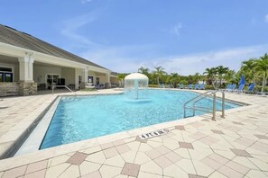 Unclassified image, 3 of 70, button - 2632 Remodeled Getaway -heart of Disney (Kissimmee)