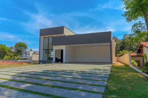 Dream Country House, Ninho Verde II Condominium