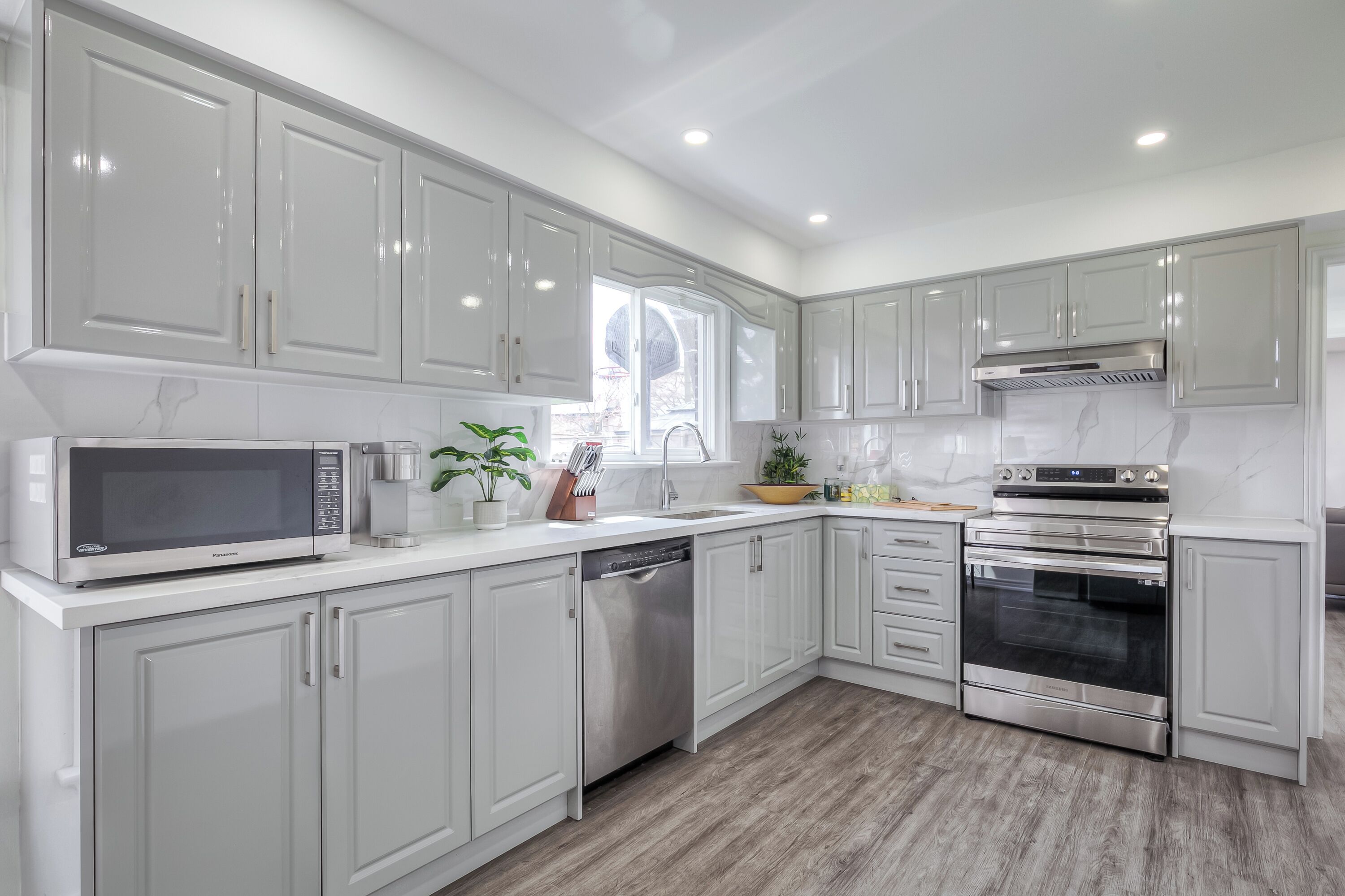 奢華別墅 | 私人廚房 | 電冰箱、微波爐、烤箱、洗碗機