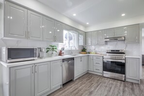 Luxury Villa | Private kitchen | Fridge, microwave, oven, dishwasher