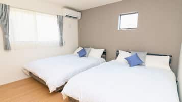 Deluxe Villa, Balcony, Garden View | Desk, laptop workspace, free WiFi, bed sheets