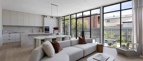 تلفزيون ذكي