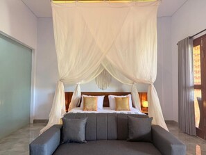 Suite, Pool View | Free WiFi