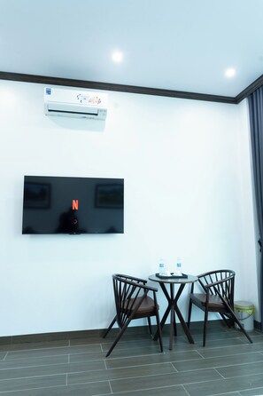 Deluxe Family Room - Tamcoc Cloud Homestay (Hoa Lu)