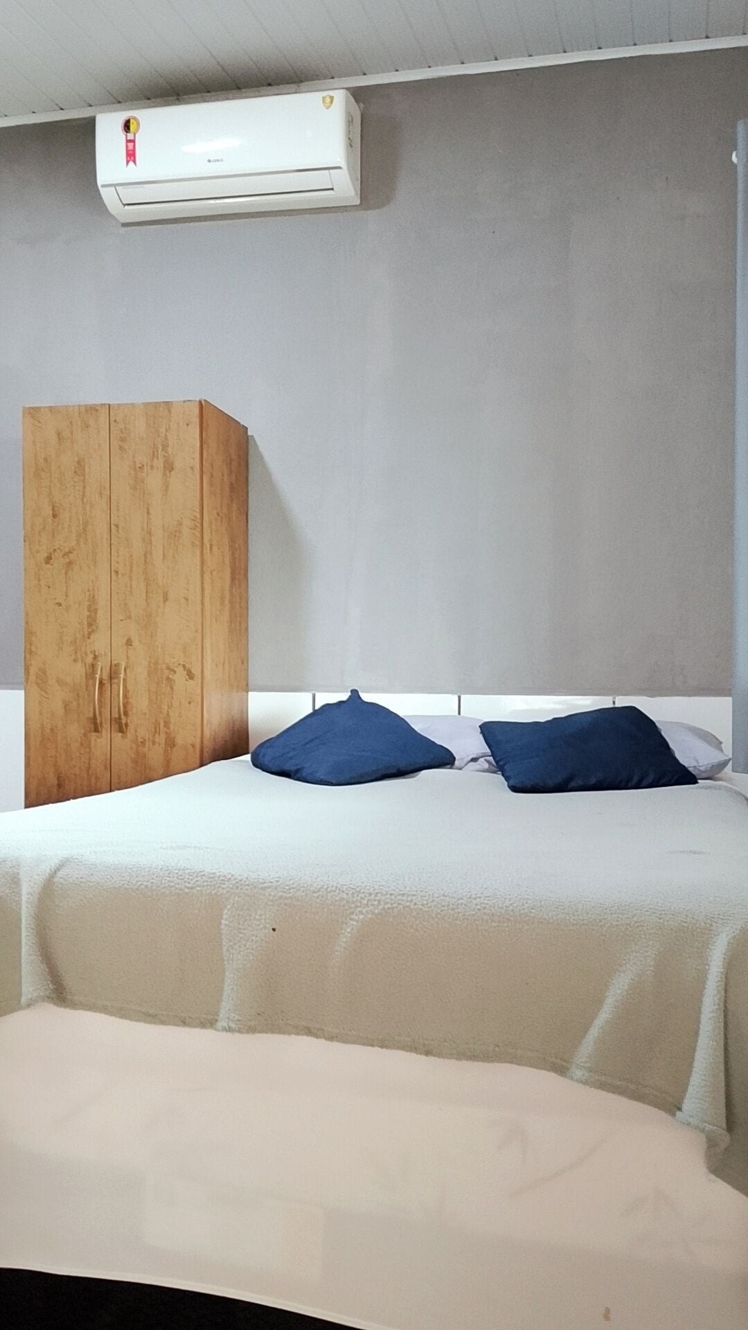 Habitación cuádruple clásica, vistas al patio | Espacio para trabajar con un portátil y wifi gratis