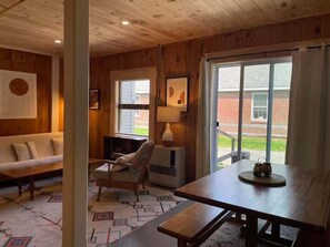 Luokittelematon kuva, 5 kautta 21, painike