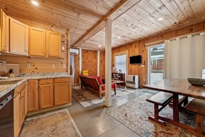 Unclassified image, 4 of 28, button