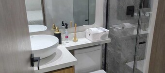 New apartment well located in a 4 floor brand new with all the comforts.