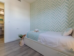 星評価なしの画像、4 / 24、ボタン