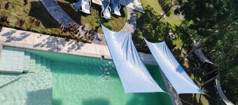 Spacious Family & Group Chalet w/ Pool & Hammock, Walk to Beach